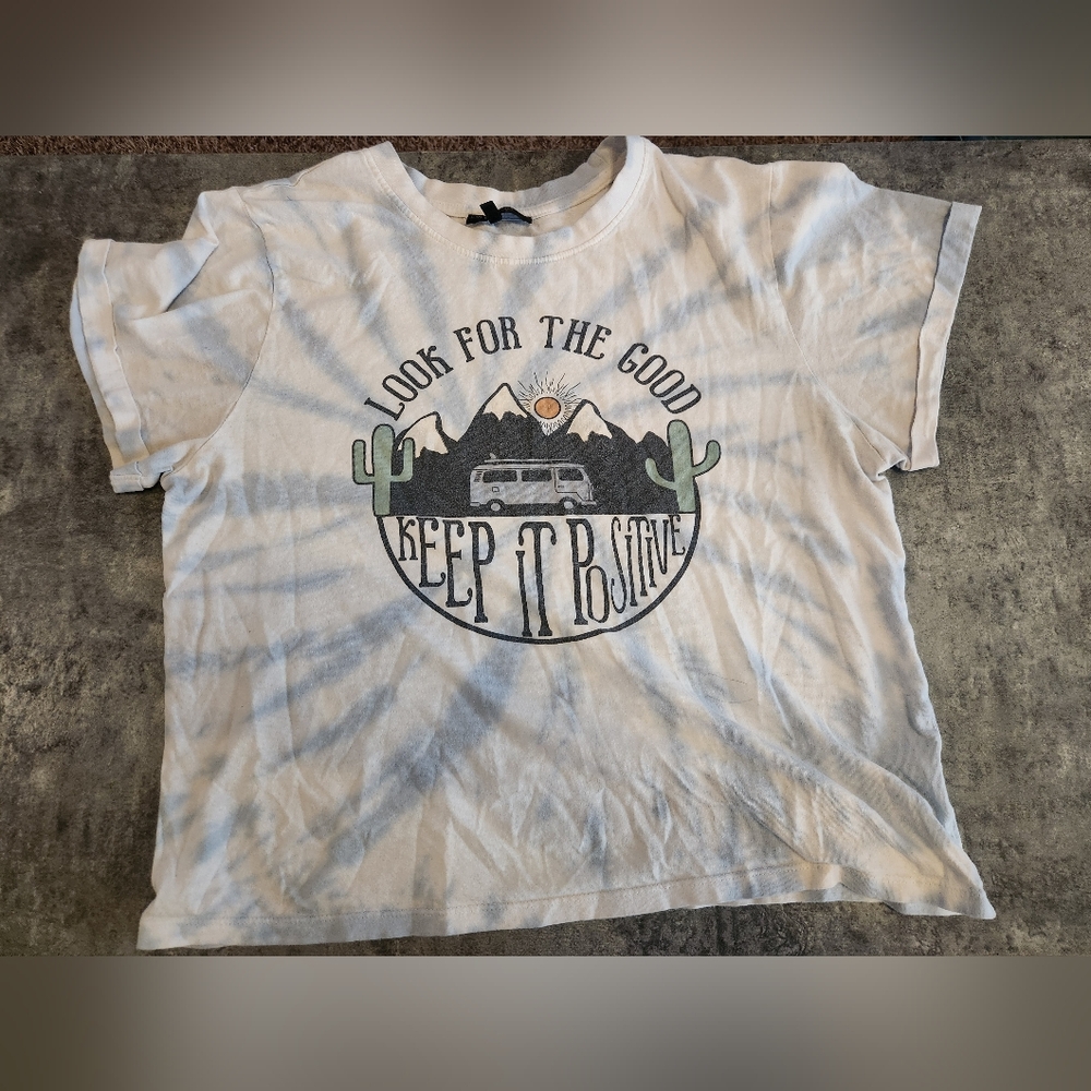 Love peace & lazy days tie dye crop shirt